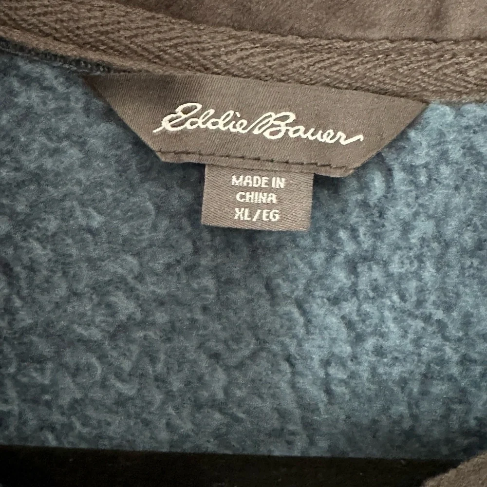 Eddie Bauer blue sweater with fleece inside. Size XL